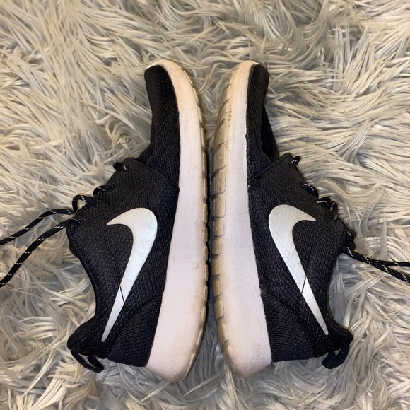 NIKE ROSHES - Picture 3 of 4